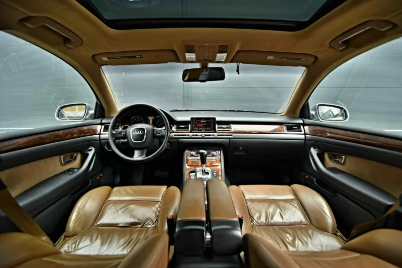 Audi A8 4.2 газ топ състояние, снимка 4 - Автомобили и джипове - 52383630