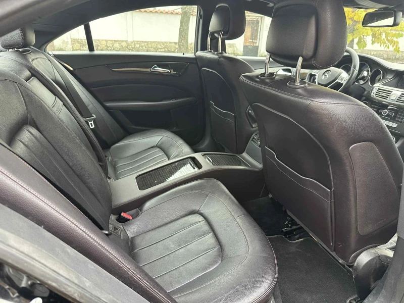 Mercedes-Benz CLS 350 AMG, снимка 10 - Автомобили и джипове - 52422900