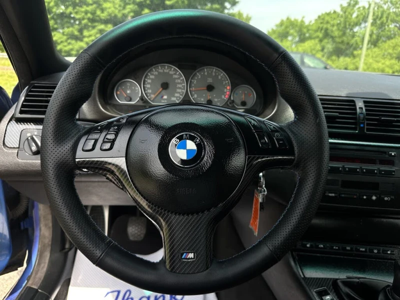 BMW M3 Convertible RWD/Manual, снимка 10 - Автомобили и джипове - 52694501