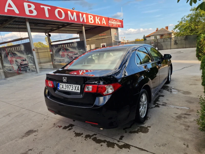 Honda Accord, снимка 3 - Автомобили и джипове - 52762134