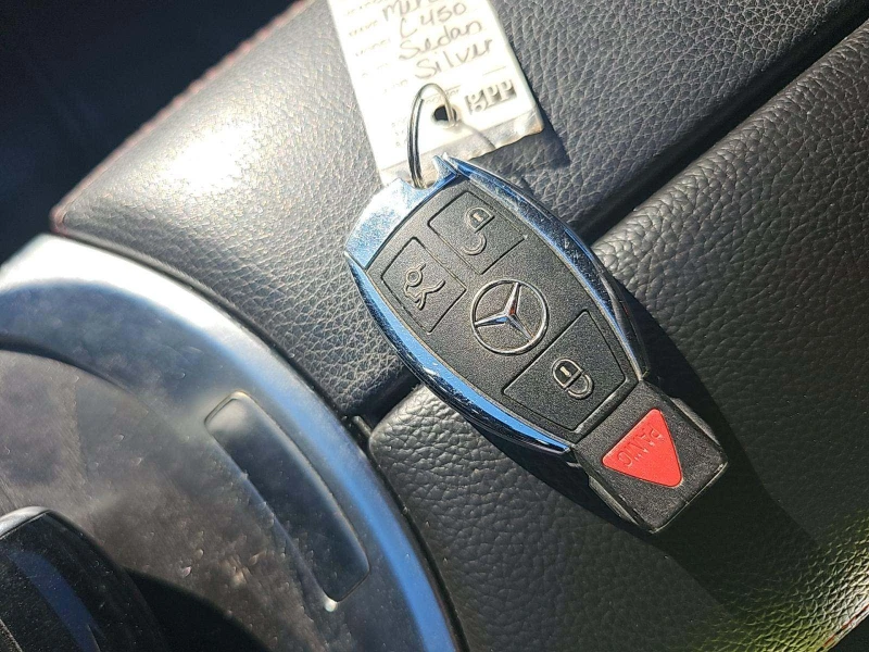 Mercedes-Benz C 450 AMG, снимка 9 - Автомобили и джипове - 53345627