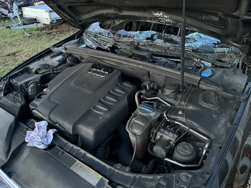Audi A4 2.0TDI 143 Автоматик, снимка 7 - Автомобили и джипове - 53375621