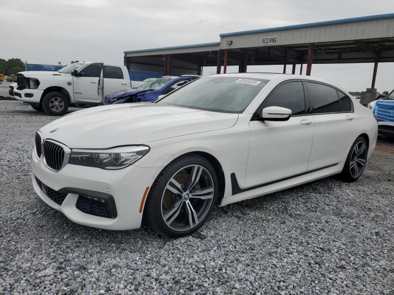 BMW 740 Li* M Pack* HuD* Harman&Kardon* Панорама - 32000 лв. - 58692222 1
