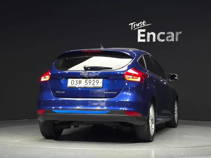 Ford Focus Diesel Titanium Hatchback 3Rd Generation  | Mobile.bg � ����������� 4