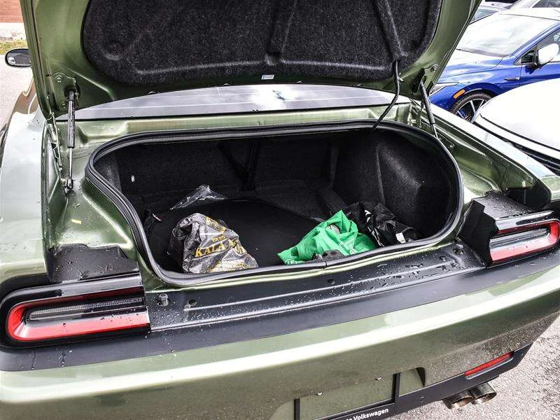 Dodge Challenger R/T, ЦЕНА до БГ, снимка 7 - Автомобили и джипове - 56564383