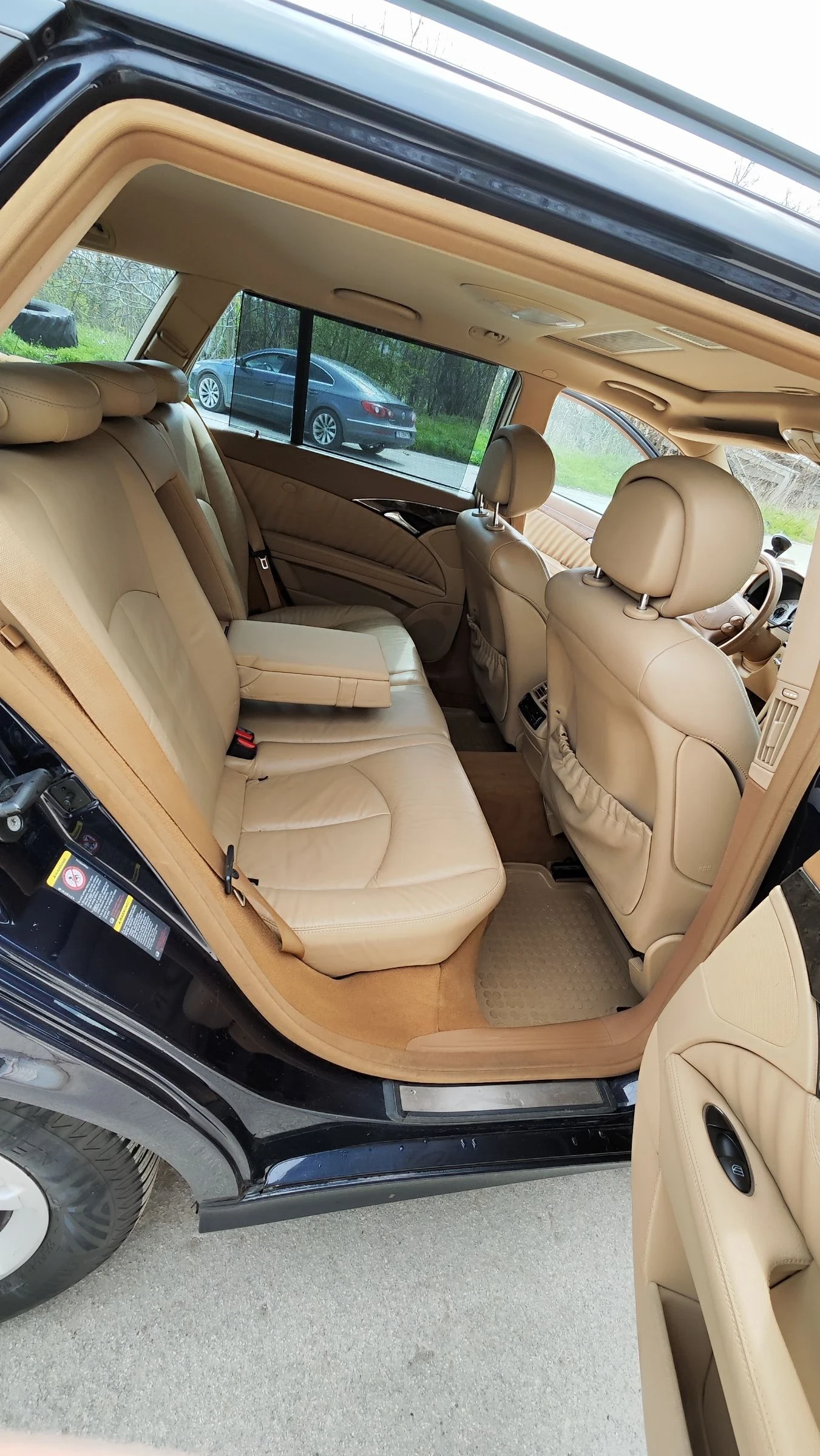 Mercedes-Benz E 320  - изображение 10
