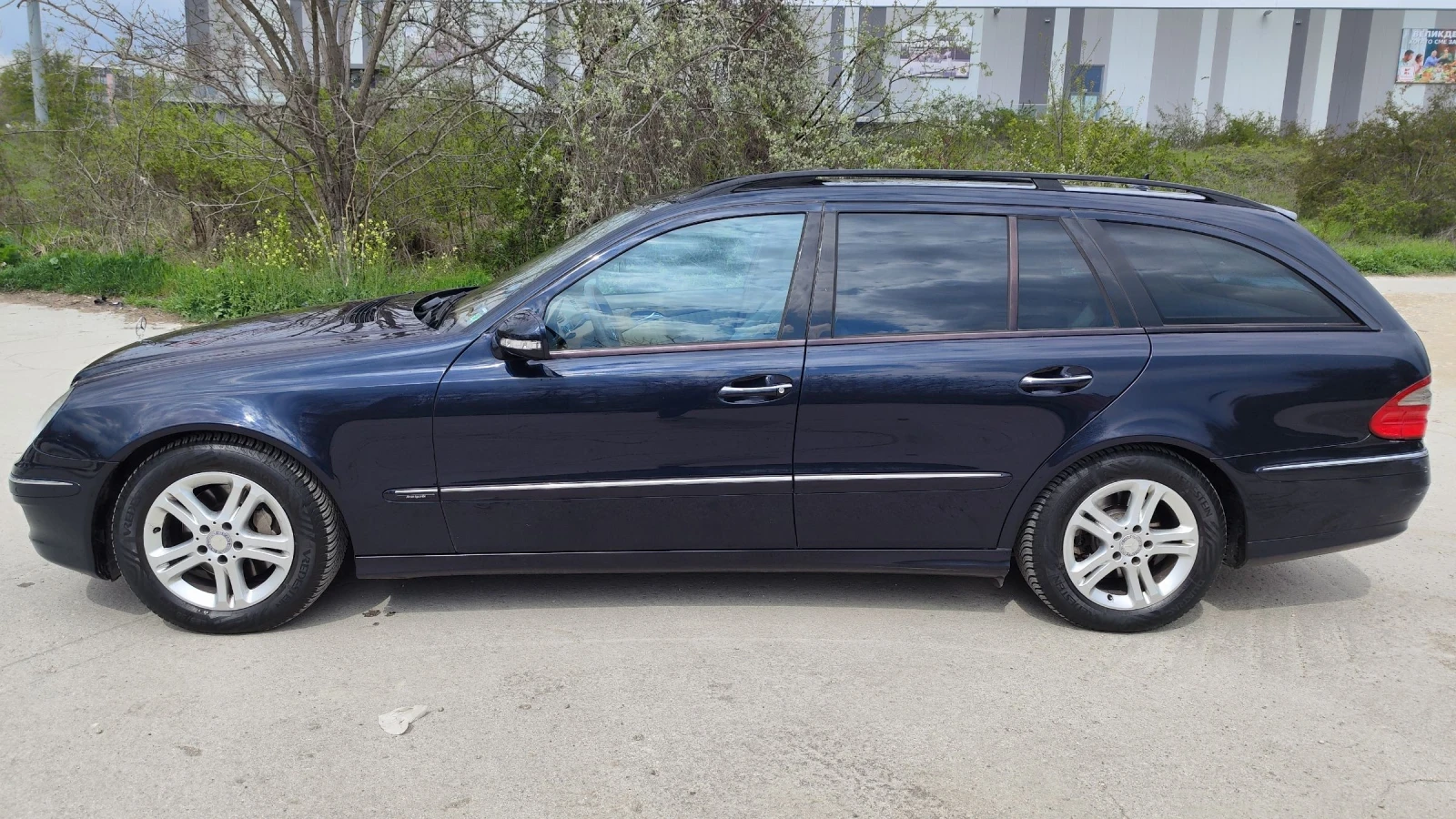 Mercedes-Benz E 320  - изображение 3