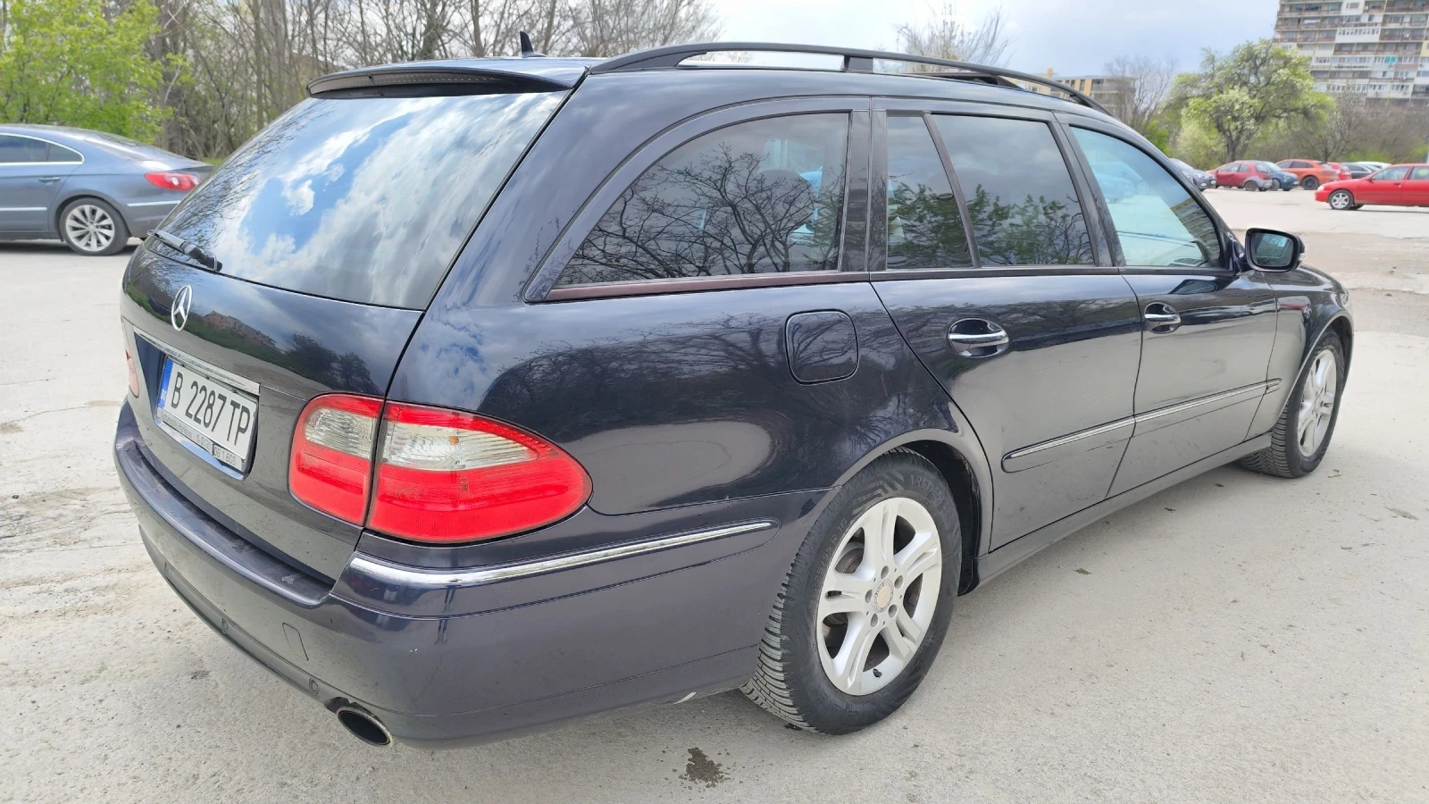 Mercedes-Benz E 320  - изображение 6