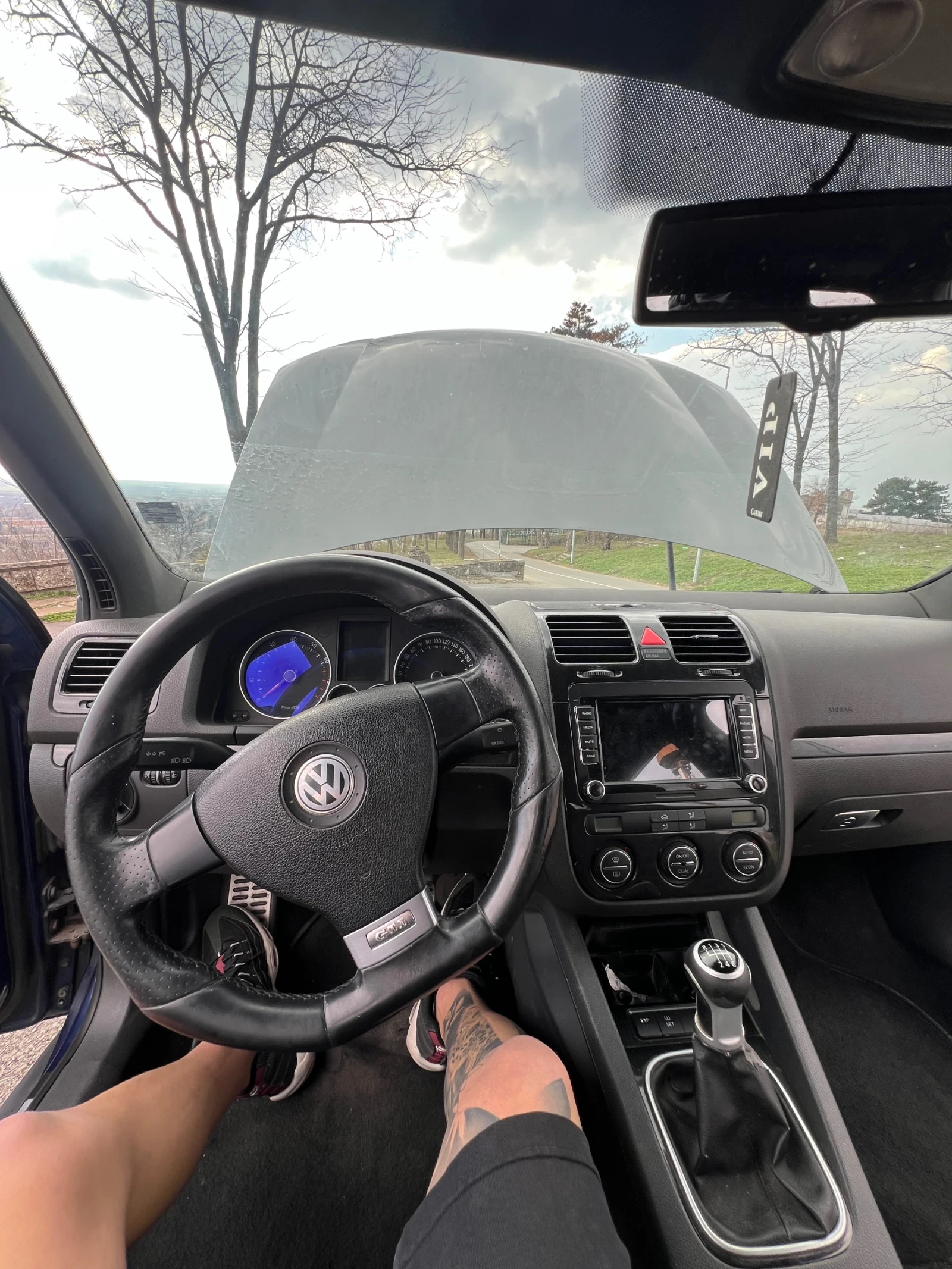 VW Golf GTI - изображение 4
