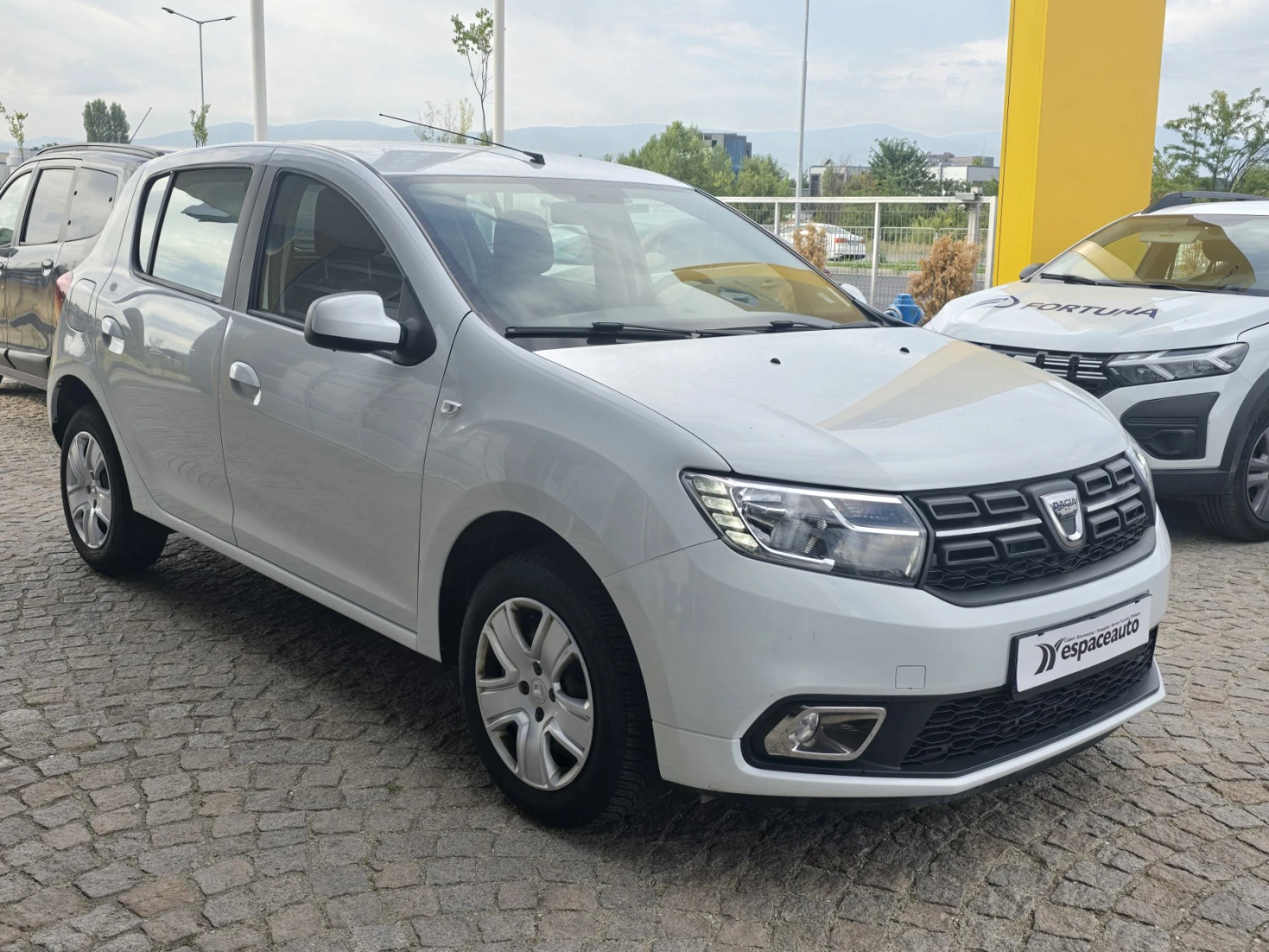 Dacia Sandero 1.5 dCi / 75 к.с. / N1 ( 3+ 1 ) места - изображение 3