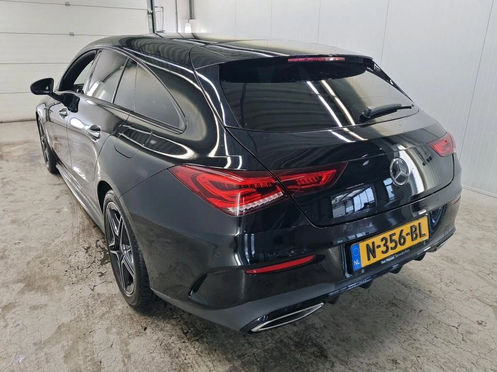 Mercedes-Benz CLA 200 2.0 - изображение 3