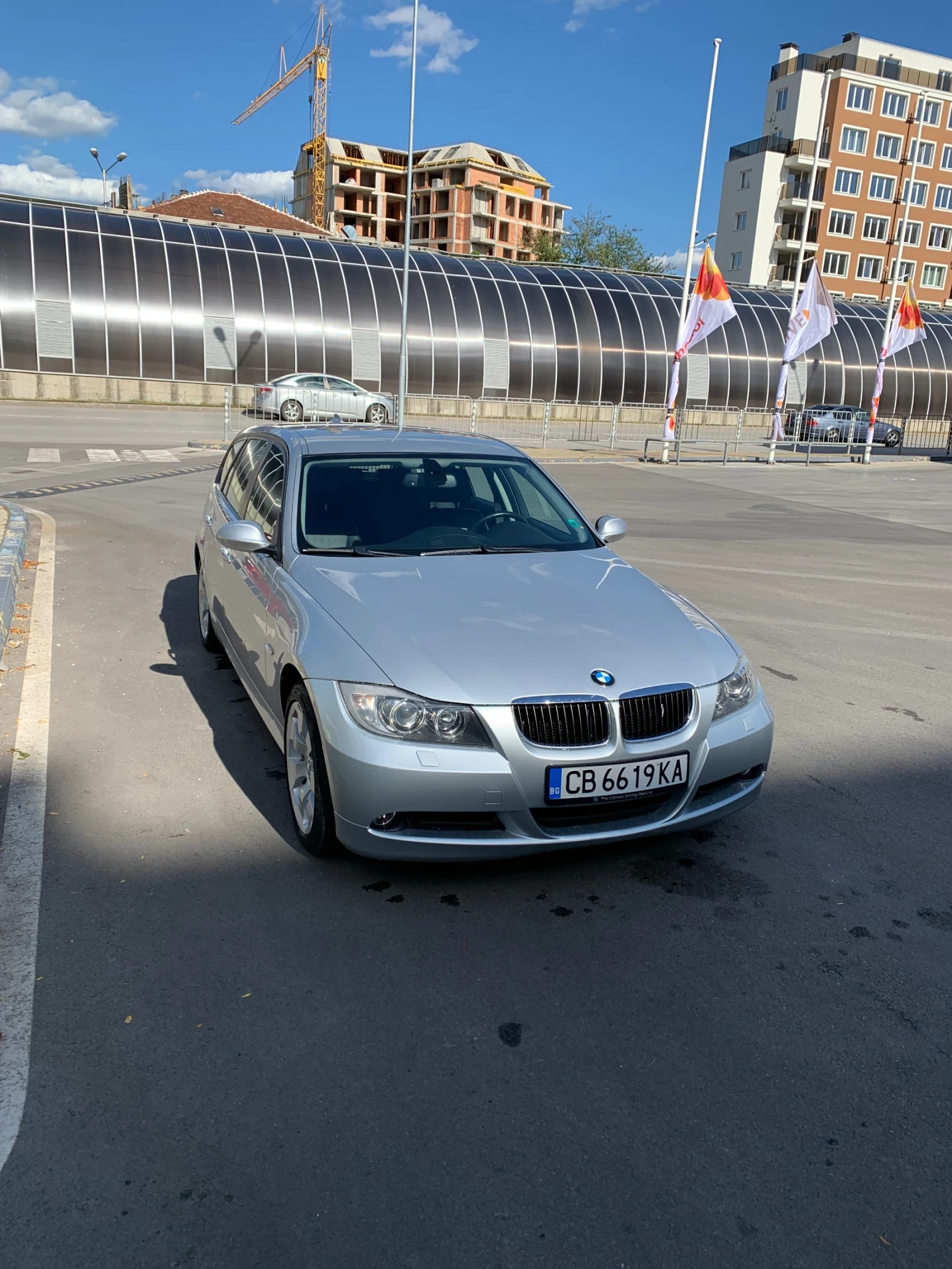 BMW 320  - изображение 2