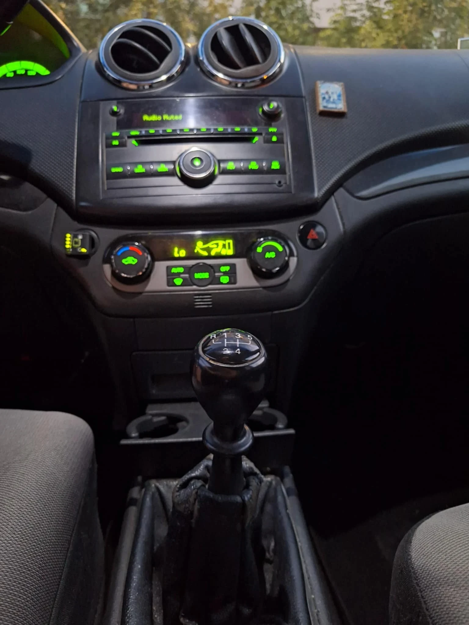 Chevrolet Aveo 1.4 LPG 101k.c. климатроник, всички екстри. - изображение 7