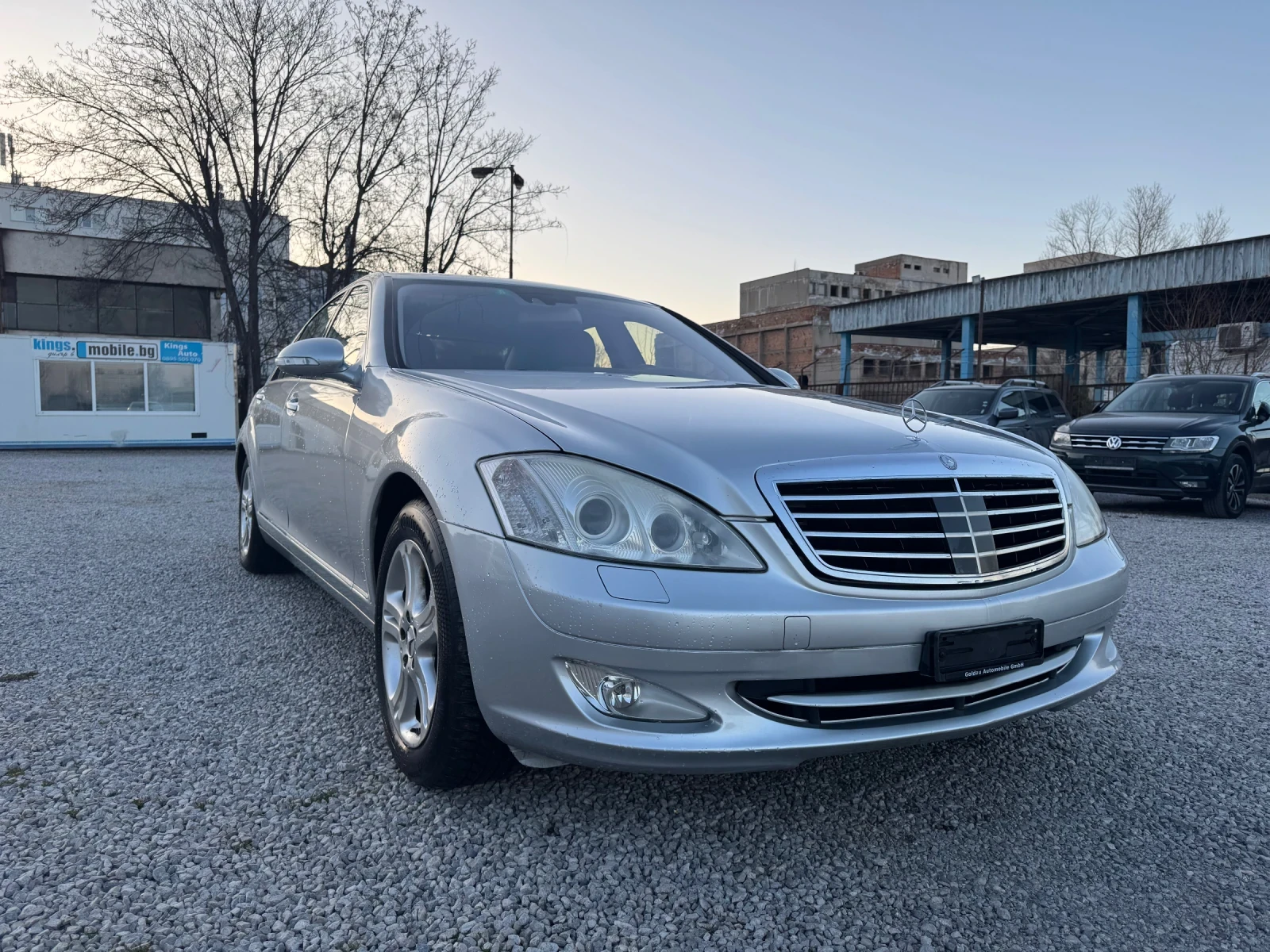 Mercedes-Benz S 500 L /4-matic / KEYLESS / ВАКУМ / ДИСТРОНИК / ПЕЧКА /, снимка 2 - Автомобили и джипове - 53830150