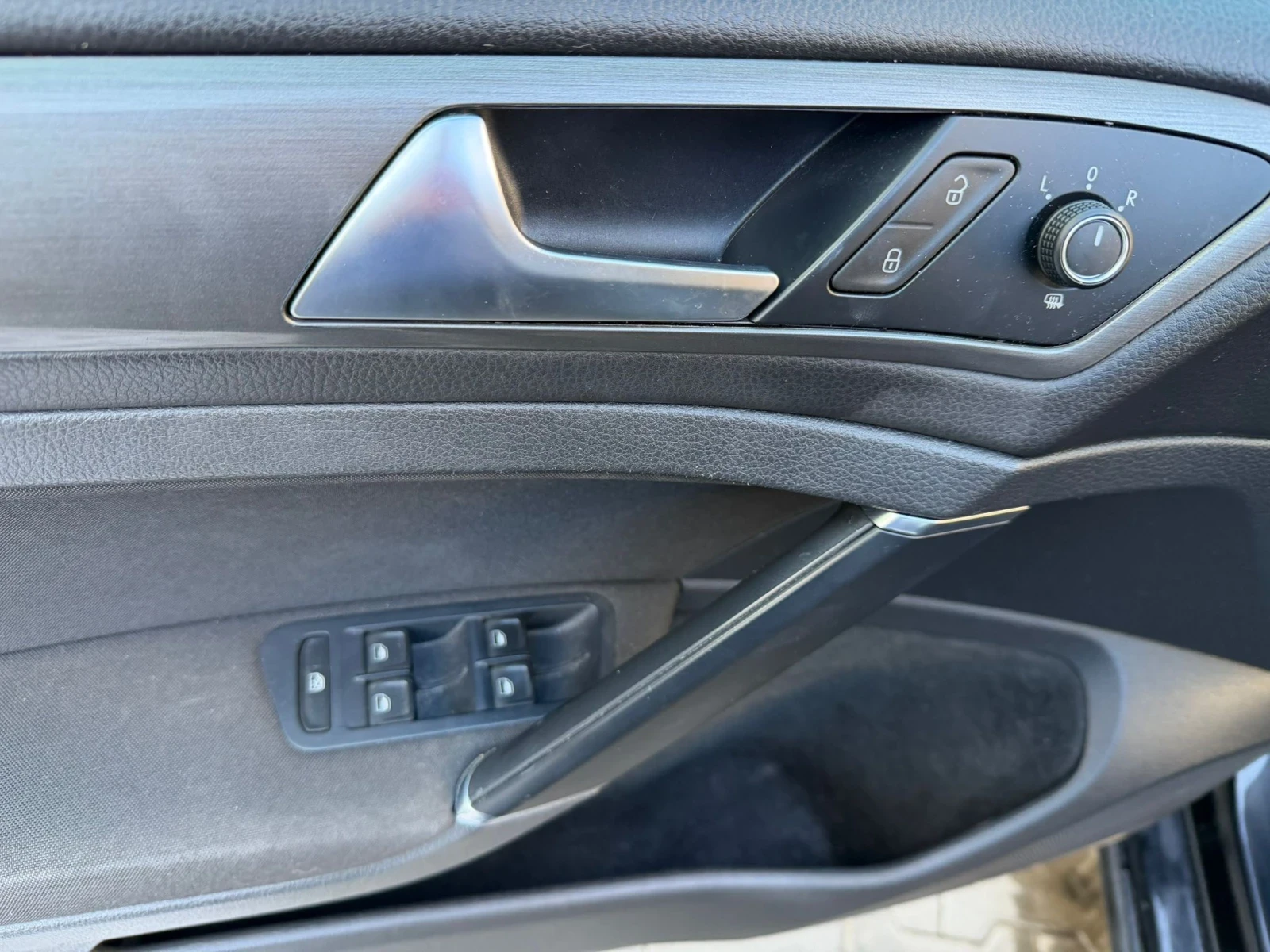 VW Golf 1, 4 TS?, снимка 13 - Автомобили и джипове - 54101151