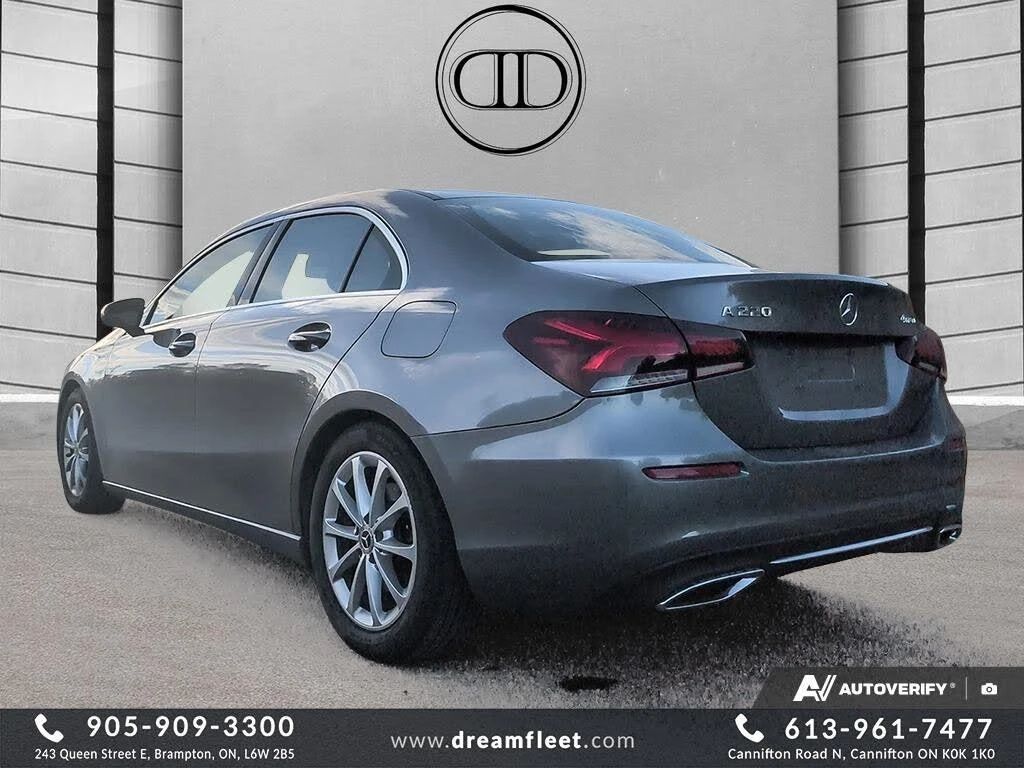 Mercedes-Benz A 220 4MATIC* АвтоКредит* (ЦЕНА ДО БГ), снимка 4 - Автомобили и джипове - 54208753