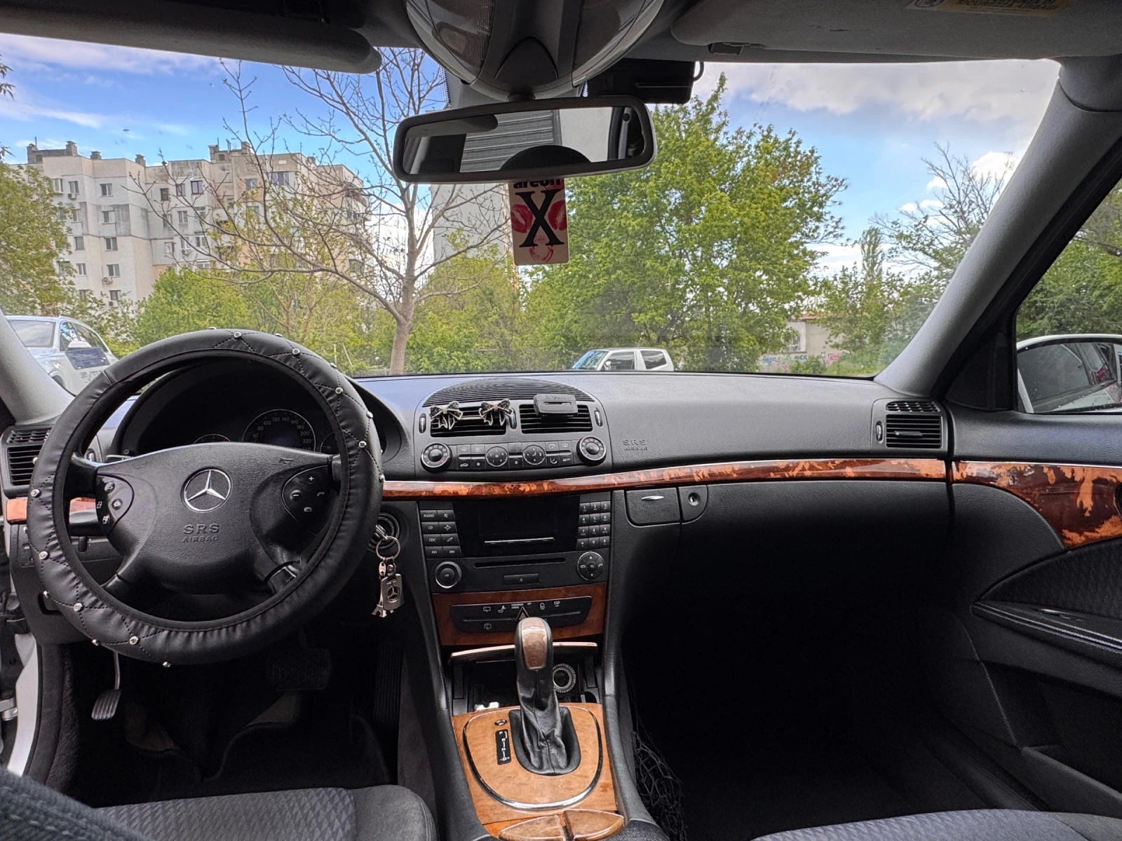 Mercedes-Benz E 270 2, снимка 10 - Автомобили и джипове - 54399617