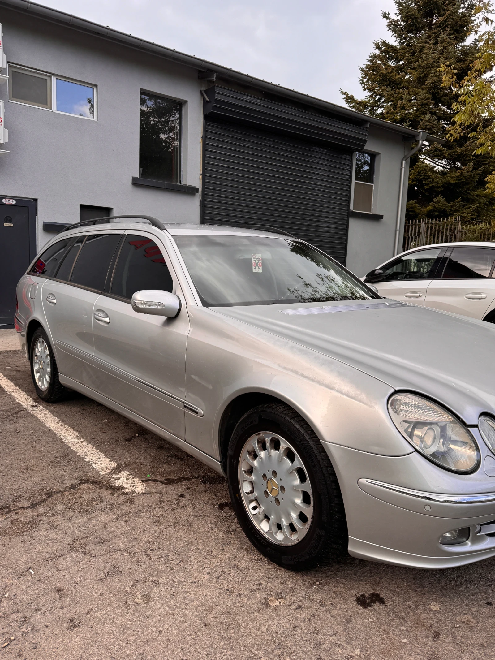 Mercedes-Benz E 270 2, снимка 3 - Автомобили и джипове - 54399617