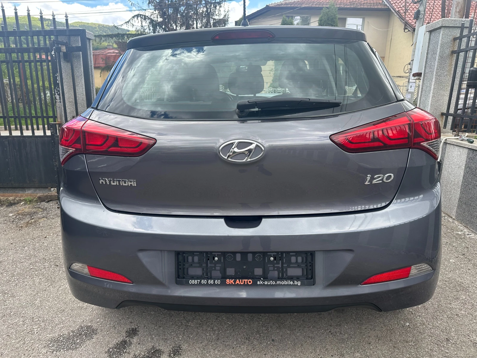 Hyundai I20 1.1CRDi-75k.s.-110000km!!!-EURO6B-6sk-2015g | Mobile.bg � ����������� 5