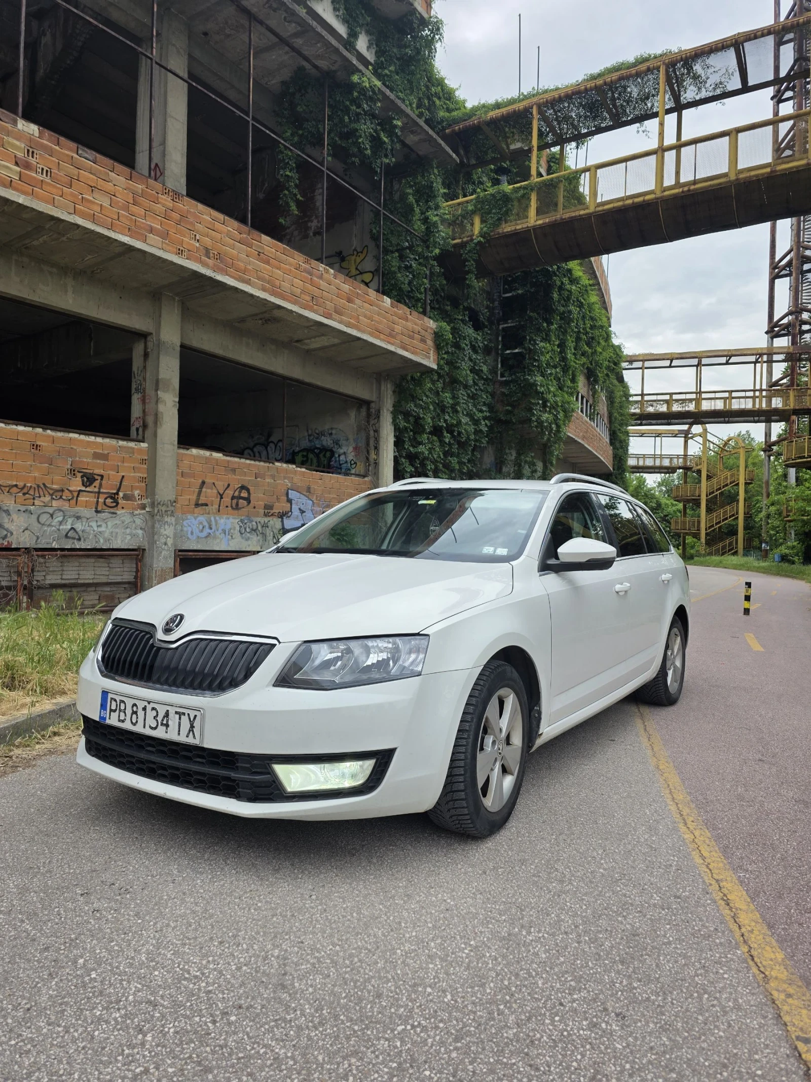 Skoda Octavia 1.4 G-tec CNG , снимка 3 - Автомобили и джипове - 54606578