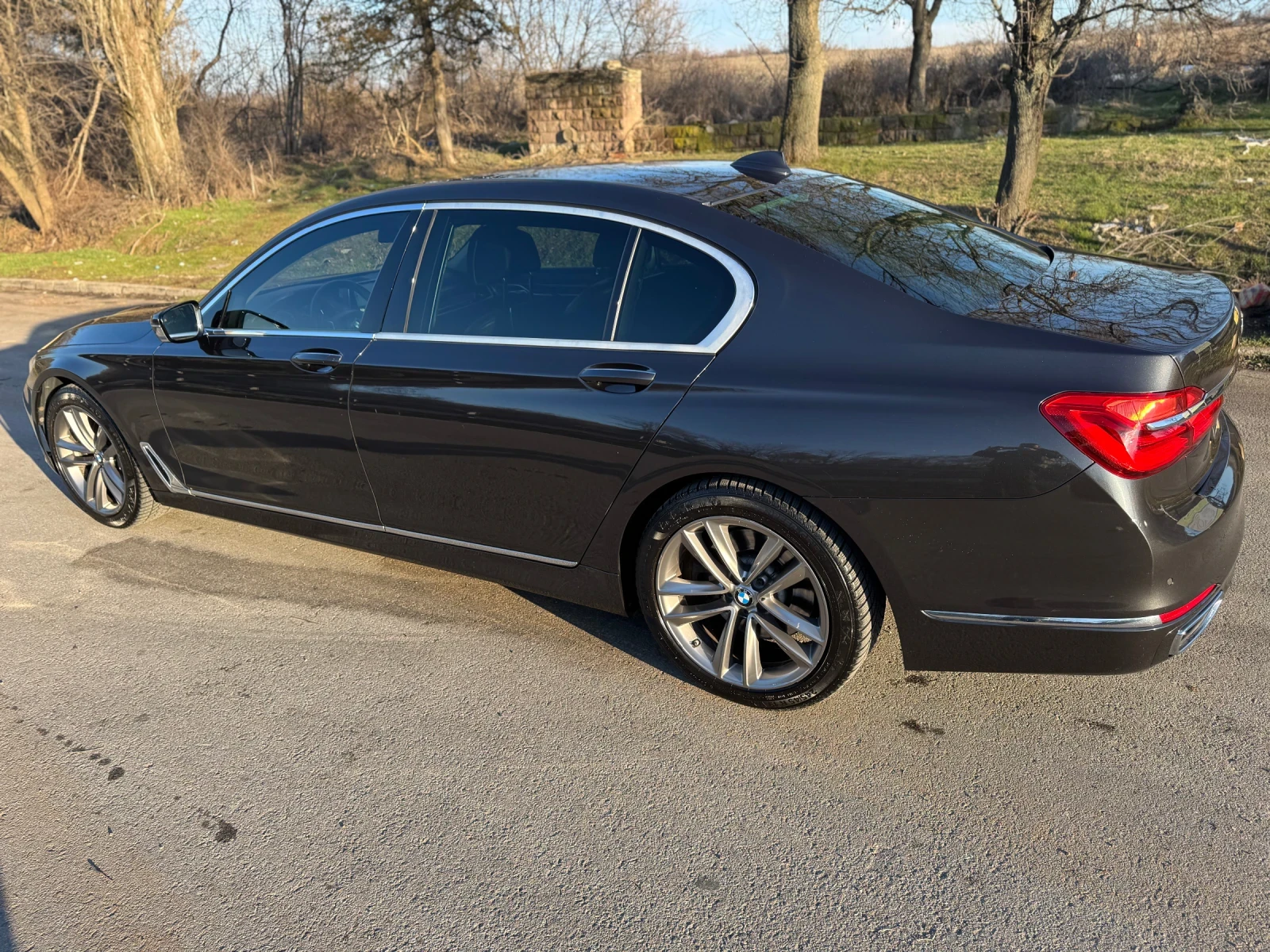 BMW 730, снимка 6 - Автомобили и джипове - 54648309