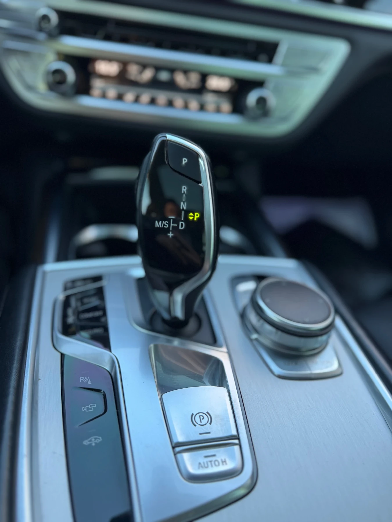 BMW 730, снимка 14 - Автомобили и джипове - 54648309