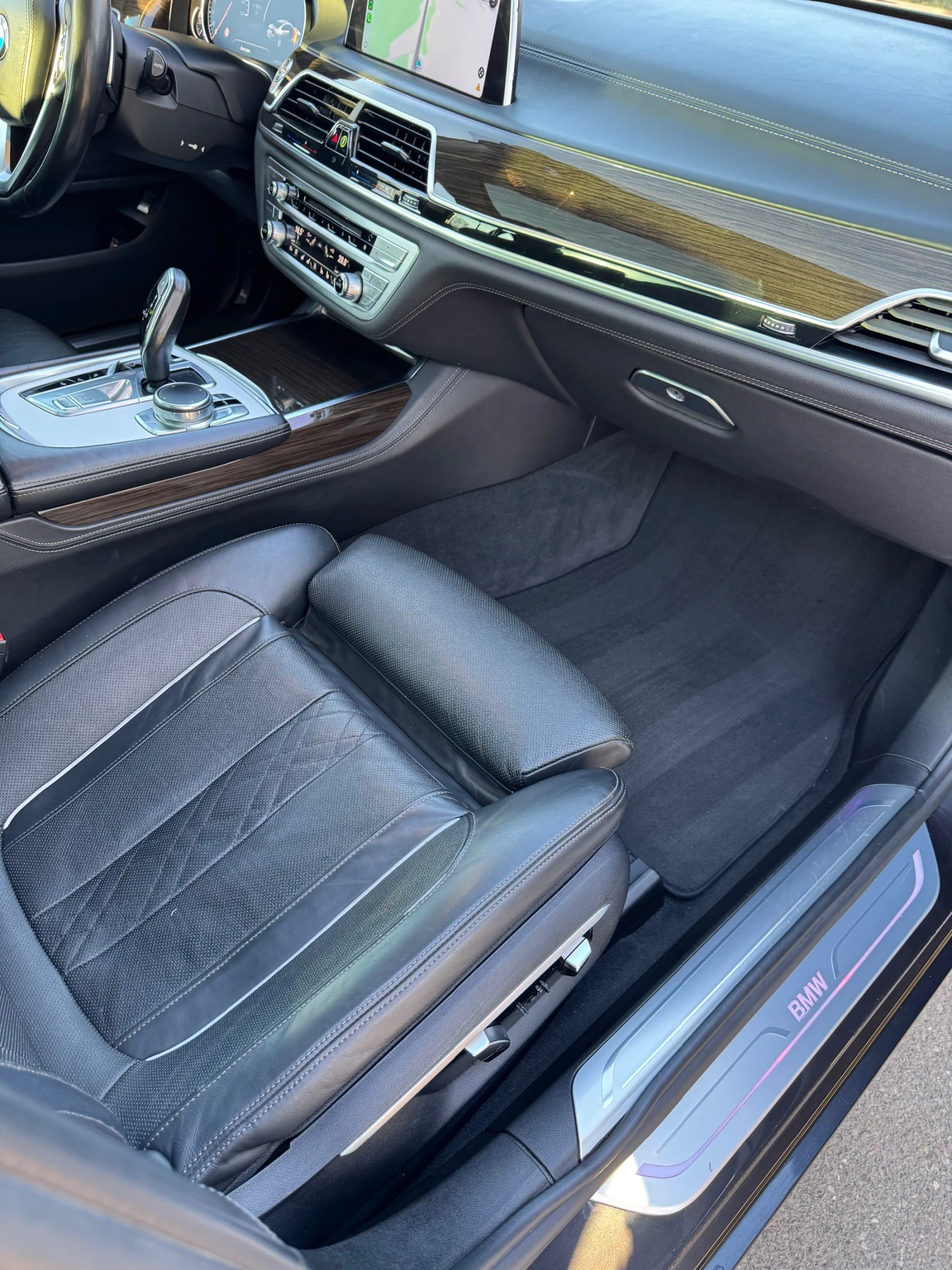 BMW 730, снимка 10 - Автомобили и джипове - 54648309