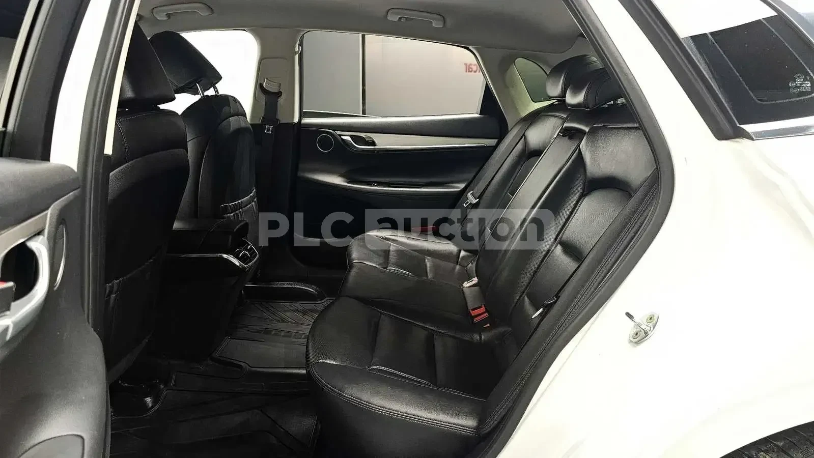 Hyundai Grandeur PREMIUM * Обдухване* Подгрев* Дистроник* , снимка 8 - Автомобили и джипове - 54826869