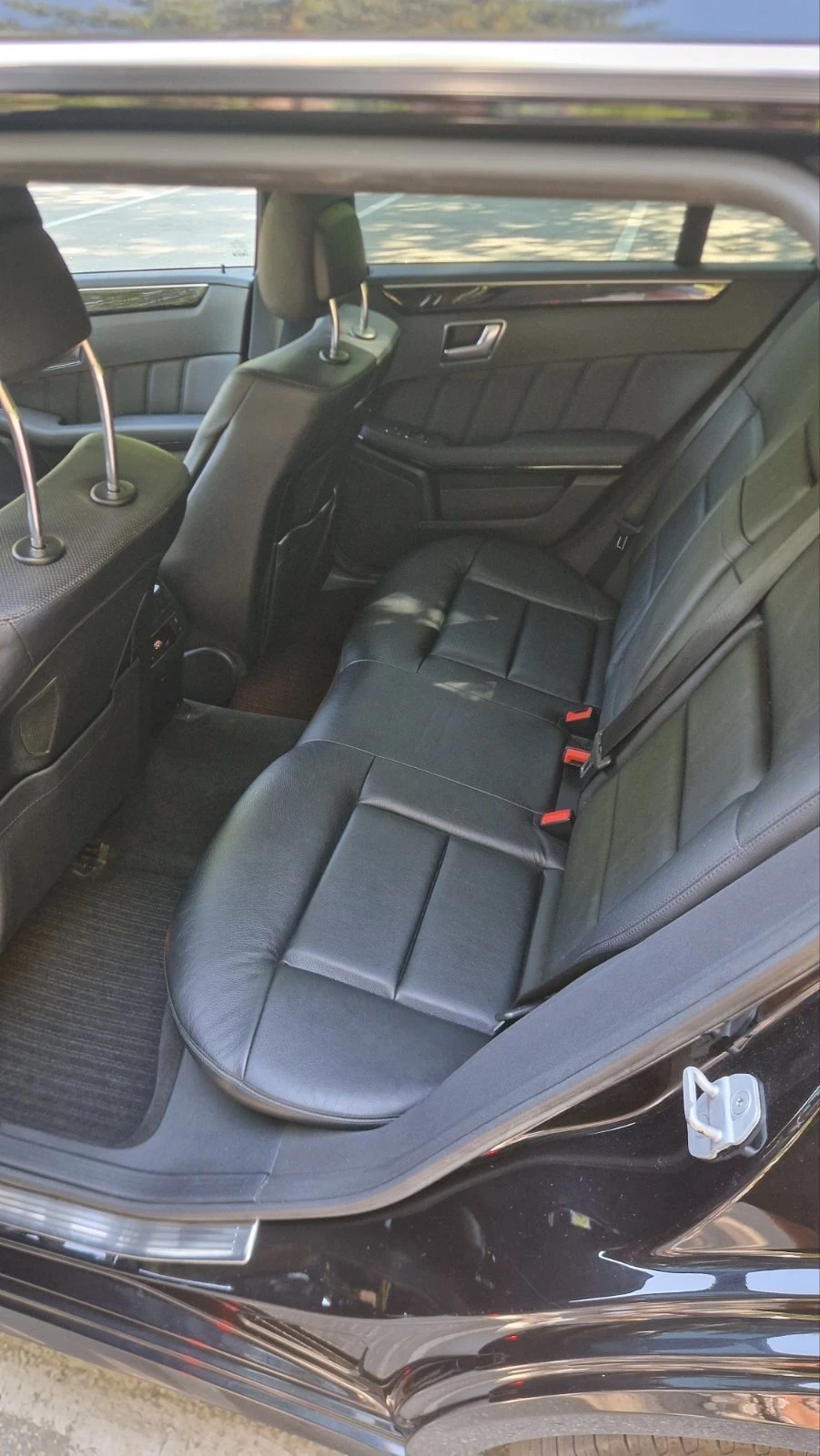 Mercedes-Benz E 250, снимка 10 - Автомобили и джипове - 55023300