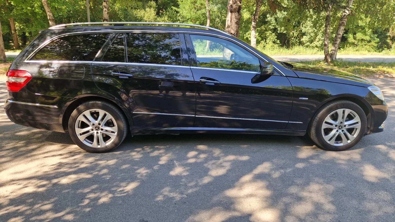 Mercedes-Benz E 250, снимка 5 - Автомобили и джипове - 55023300