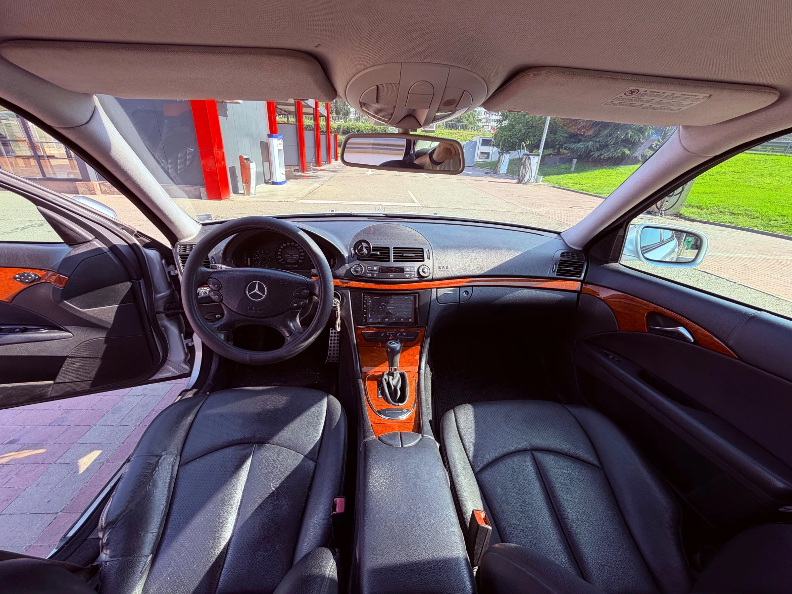 Mercedes-Benz E 280 3.0 CDI, снимка 7 - Автомобили и джипове - 55401170