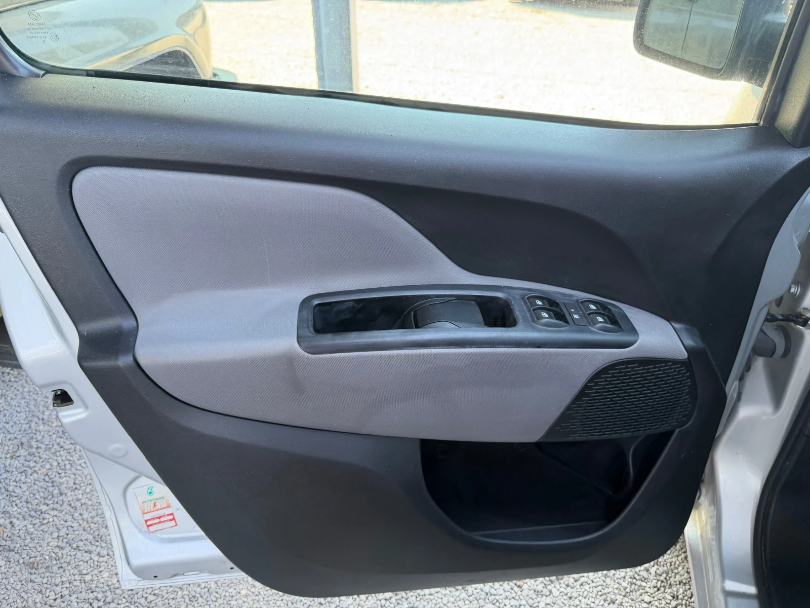 Fiat Doblo 1.6d 119h.p 6speed euro6b, снимка 9 - Автомобили и джипове - 55543399