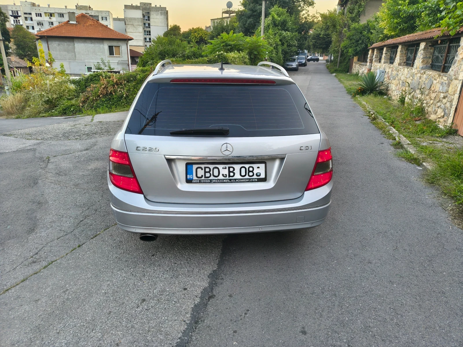 Mercedes-Benz C 220, снимка 6 - Автомобили и джипове - 55562326