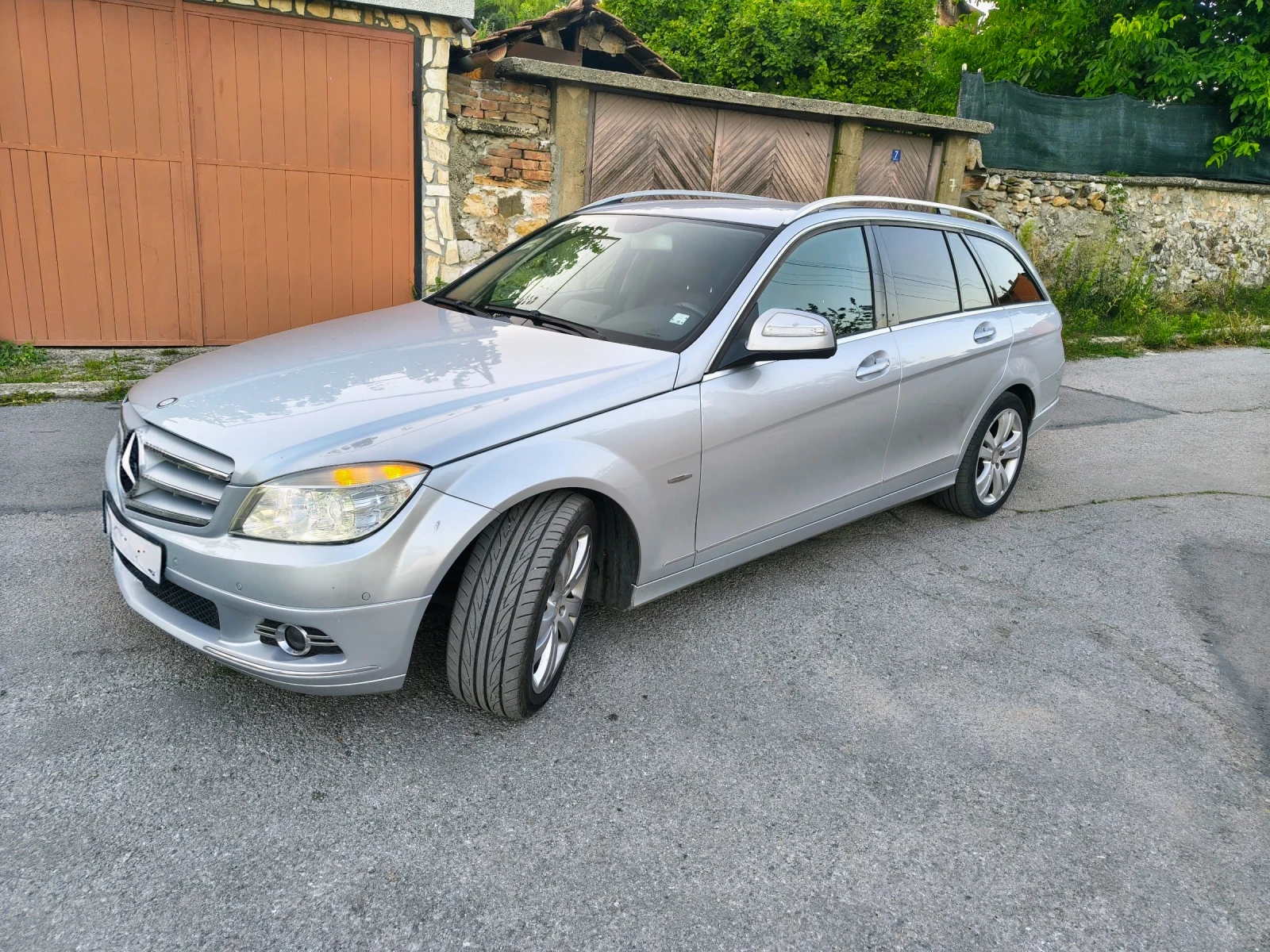 Mercedes-Benz C 220