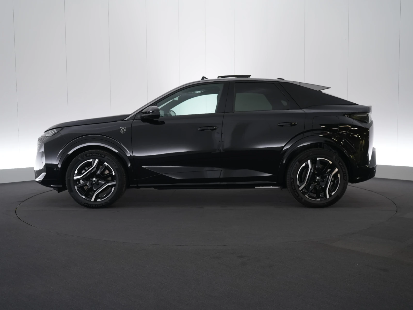 Peugeot 3008 ЧИСТО НОВО!!!218кс GT, снимка 5 - Автомобили и джипове - 55592856
