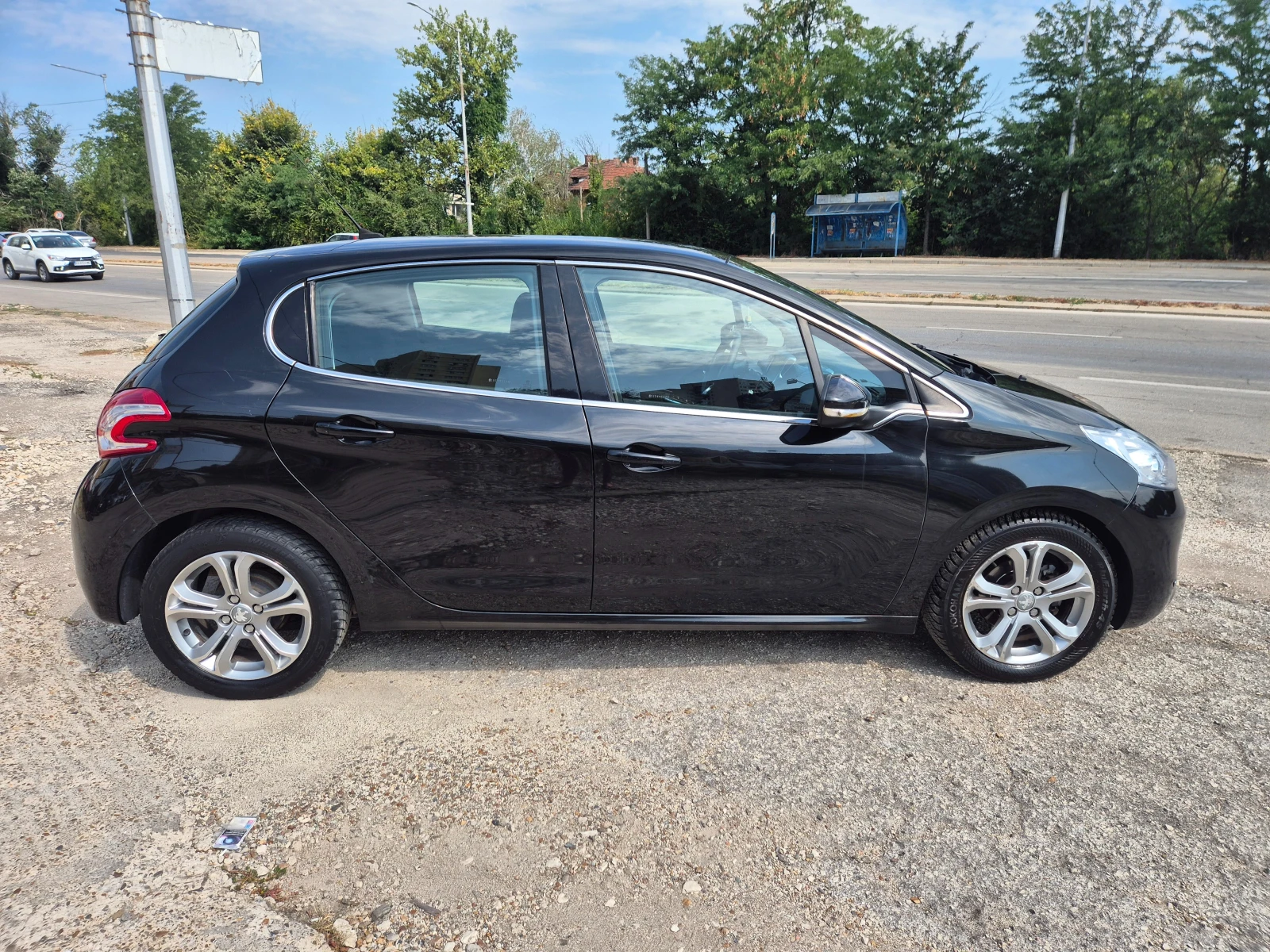 Peugeot 208 ESKLUZIVE | Mobile.bg � ����������� 4