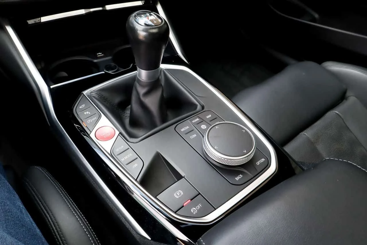 BMW M4 * Coupe | 6Spd | CleanCarfax! * CARFAX * ЦЕНА ДО Б, снимка 10 - Автомобили и джипове - 55665745