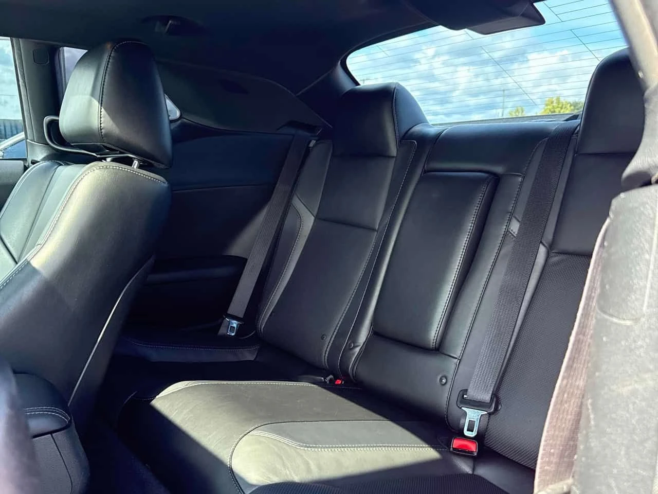 Dodge Challenger * SXT Plus * CARFAX * ЦЕНА ДО БГ, снимка 10 - Автомобили и джипове - 55711438