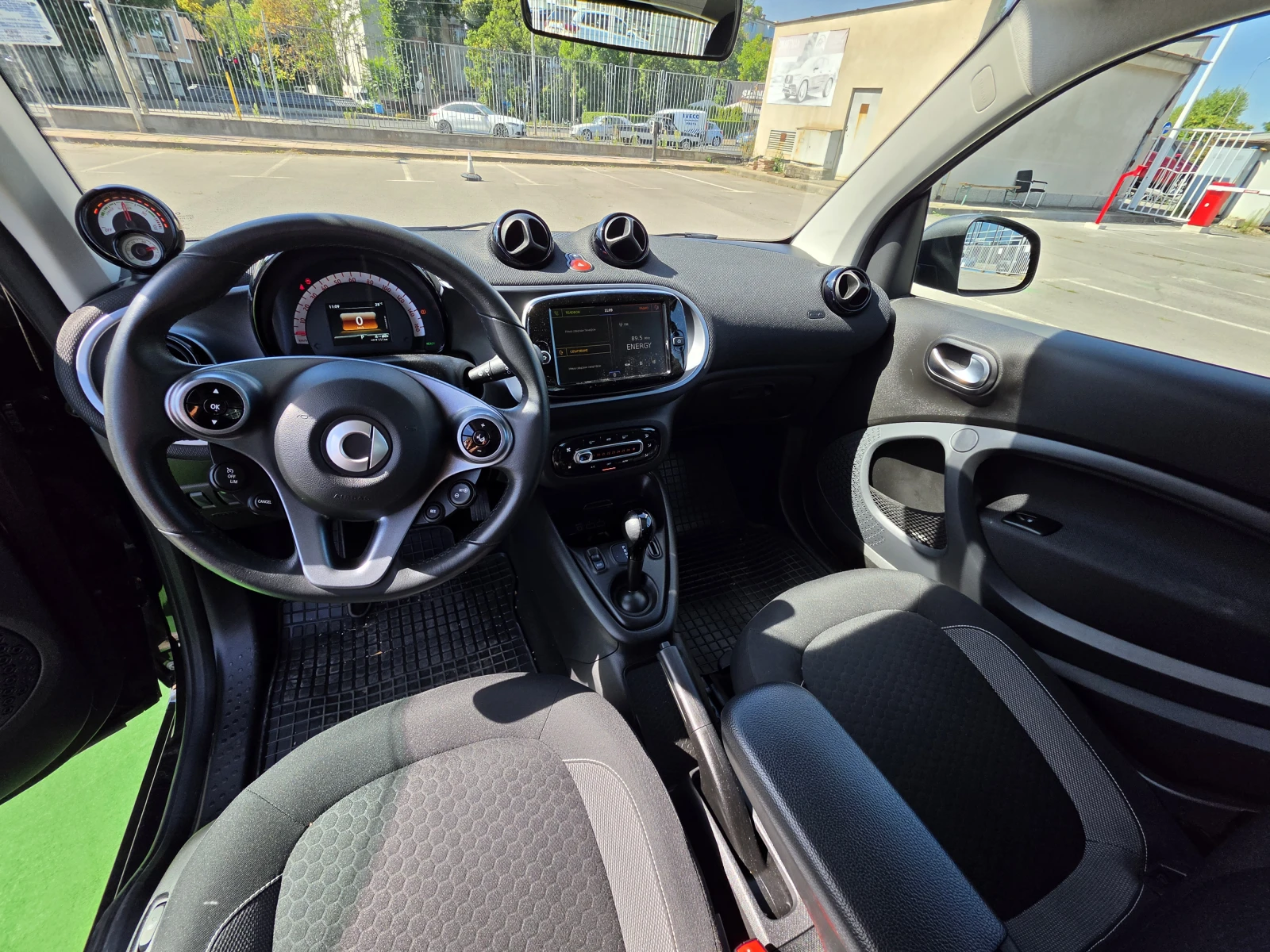 Smart Forfour EQ forfour, снимка 6 - Автомобили и джипове - 55725682
