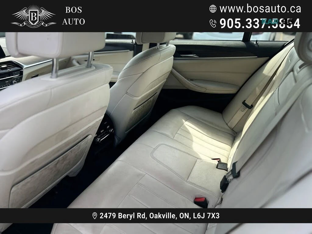 BMW 530 M-package * Mасажи * АвтоКредит * (ЦЕНА ДО БГ) * , снимка 15 - Автомобили и джипове - 56062663