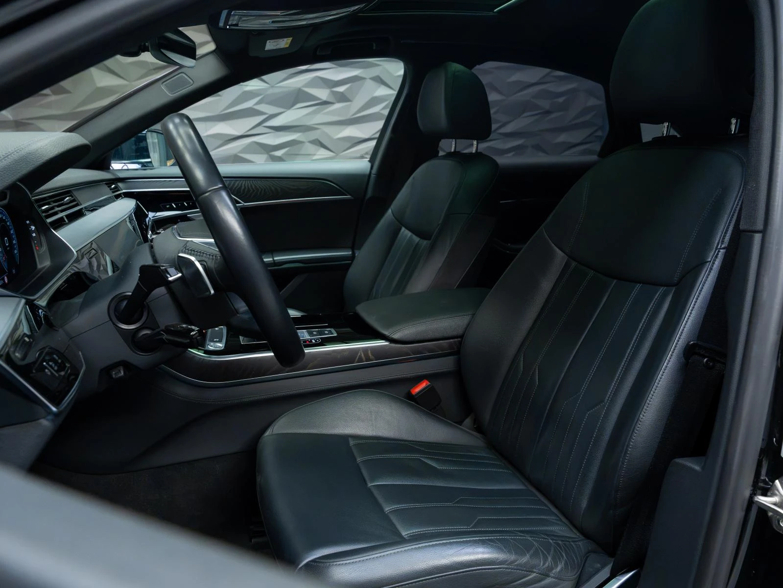 Audi A8 QUATTRO* 360CAM* MATRIX* PANO* SOFTCLOSE* AIR* , снимка 7 - Автомобили и джипове - 56283084