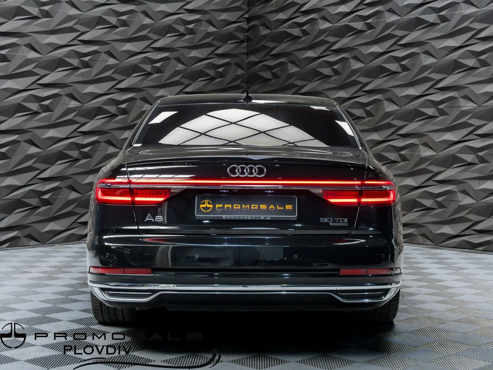 Audi A8 QUATTRO* 360CAM* MATRIX* PANO* SOFTCLOSE* AIR* , снимка 4 - Автомобили и джипове - 56283084