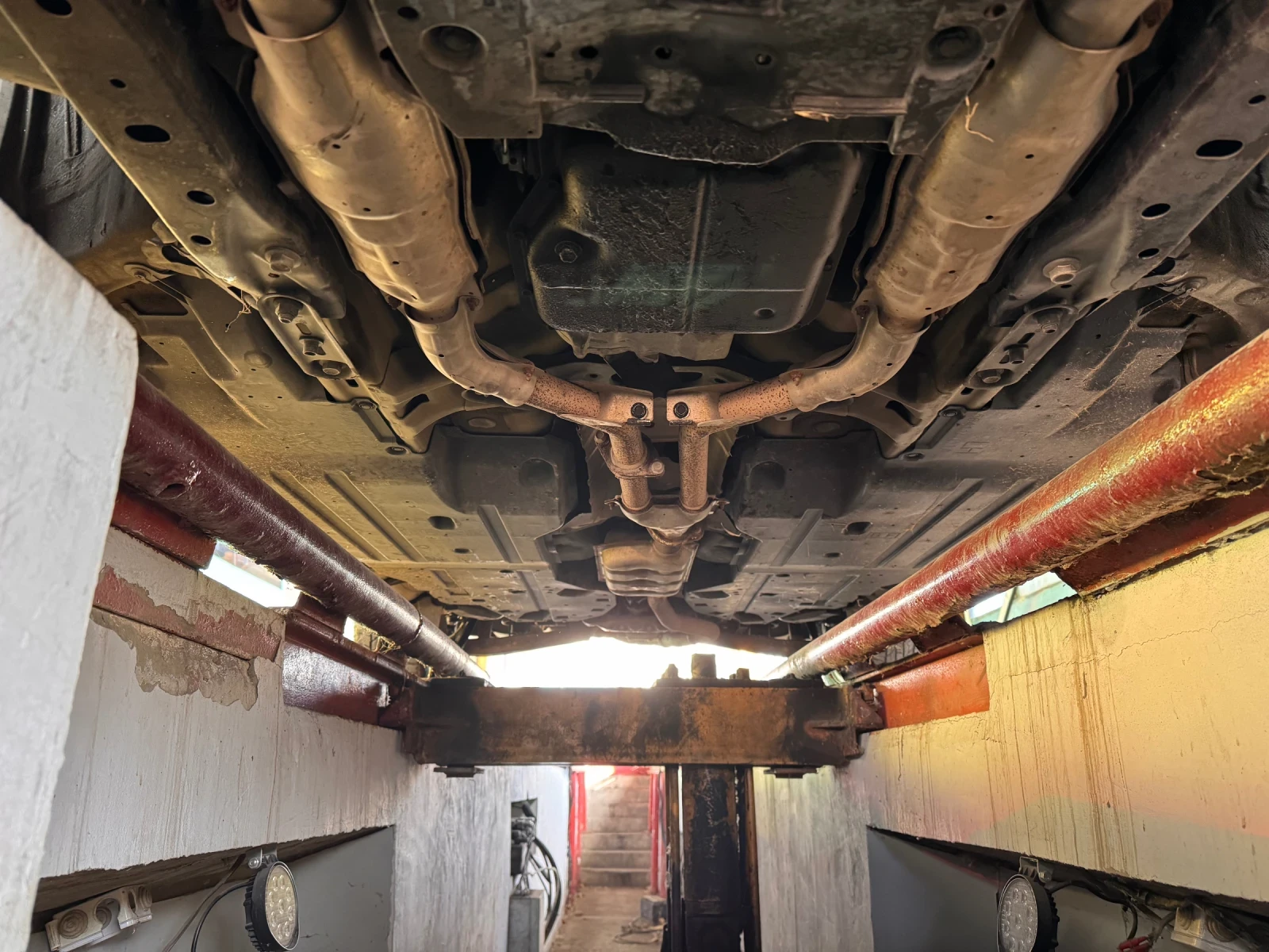 Subaru Outback 3.6R LIMITED, снимка 10 - Автомобили и джипове - 56713736