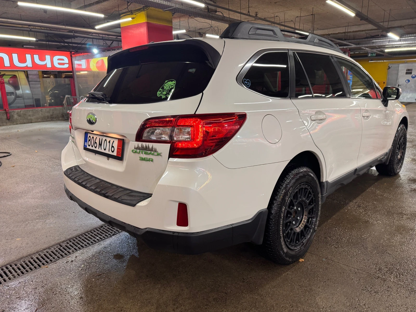Subaru Outback 3.6R LIMITED, снимка 6 - Автомобили и джипове - 56713736