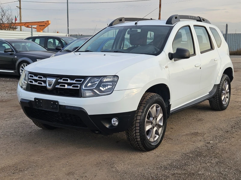 Dacia Duster 1, 6i-ГАЗ-Навигация, снимка 1 - Автомобили и джипове - 48884566