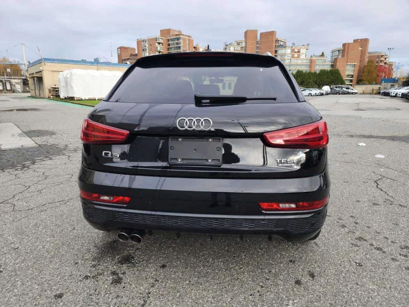 Audi Q3 * Technik * CARFAX * ПОДГРЕВ* ПАНОРАМА* , снимка 4 - Автомобили и джипове - 53522635