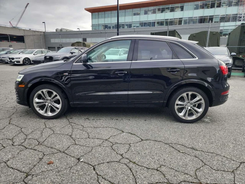 Audi Q3 * Technik * CARFAX * ПОДГРЕВ* ПАНОРАМА* , снимка 2 - Автомобили и джипове - 53522635