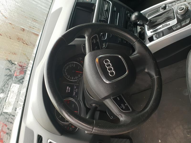 Audi Q5, снимка 8 - Автомобили и джипове - 42033430
