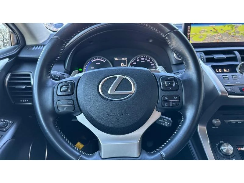 Lexus NX, снимка 13 - Автомобили и джипове - 48025197