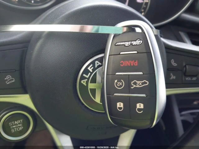 Alfa Romeo Stelvio AWD 280кс * Възможност за Лизинг* , снимка 14 - Автомобили и джипове - 52673810